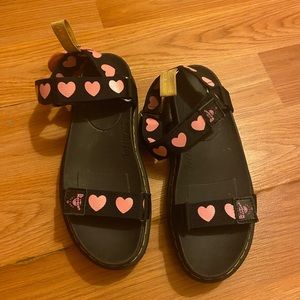 Doc martens sandals lazy oaf